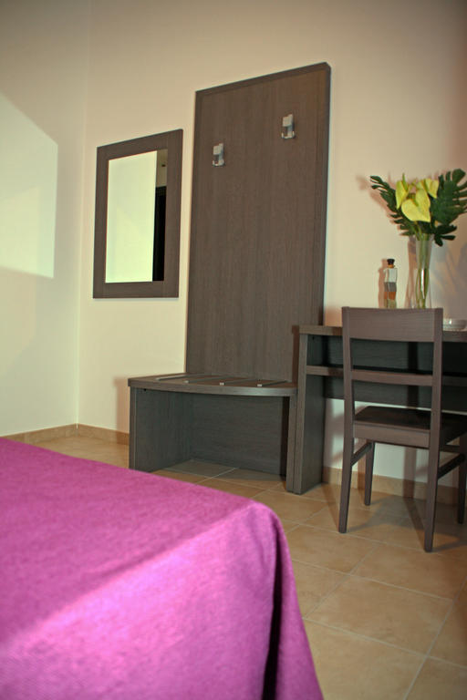 Hotel Leon D'Oro Castel Frentano ภายนอก รูปภาพ
